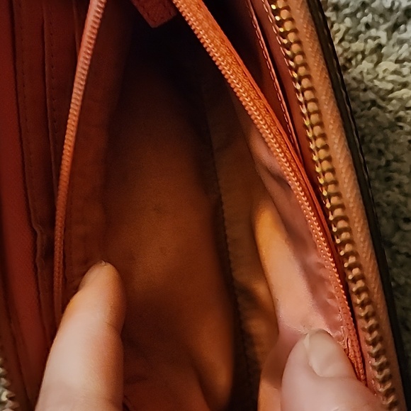 Coach Wallet - Picture 8 of 9